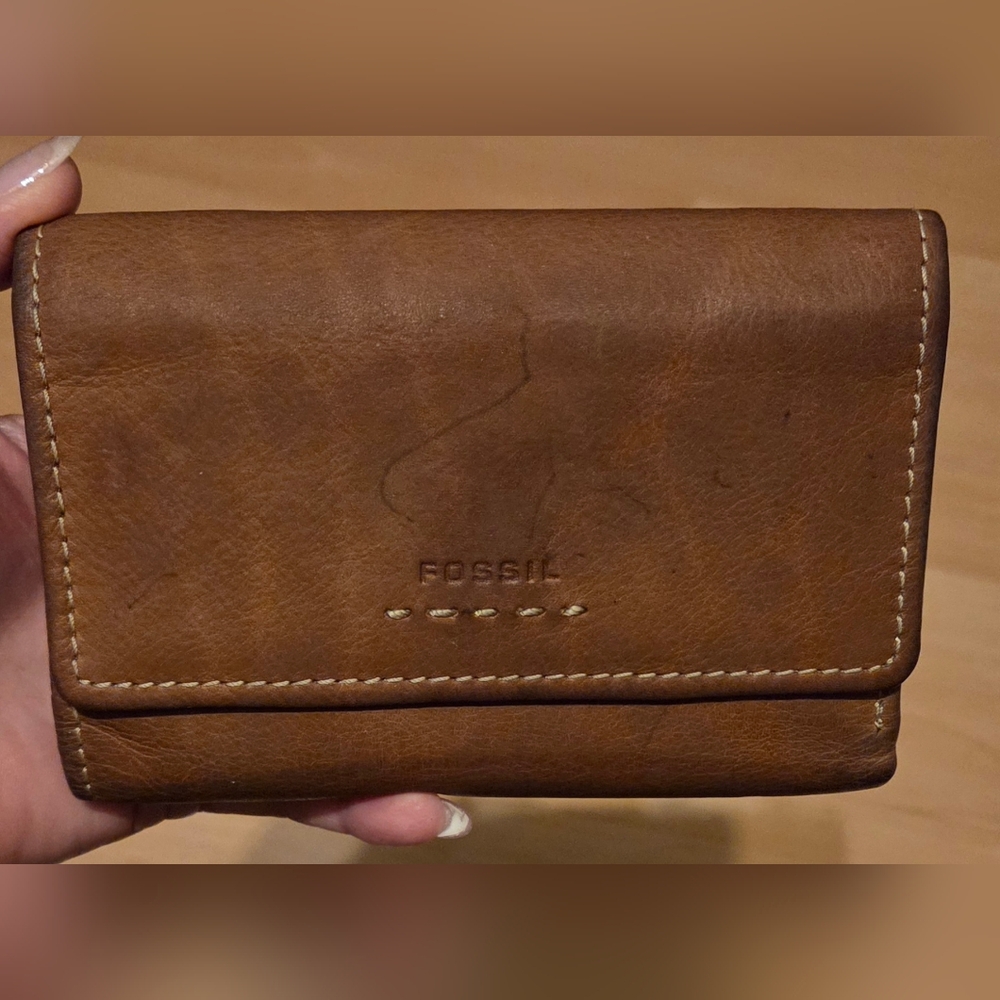 Vintage Genuine Leather Fossil Trifold Brown Wallet 6x4x1